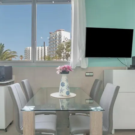 Mar, A Pie De Playa Cadiz