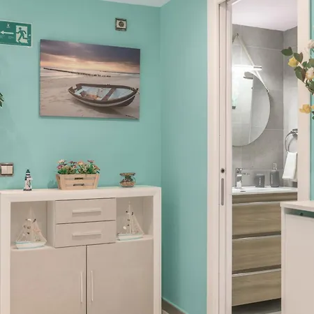 Mar, A Pie De Playa *