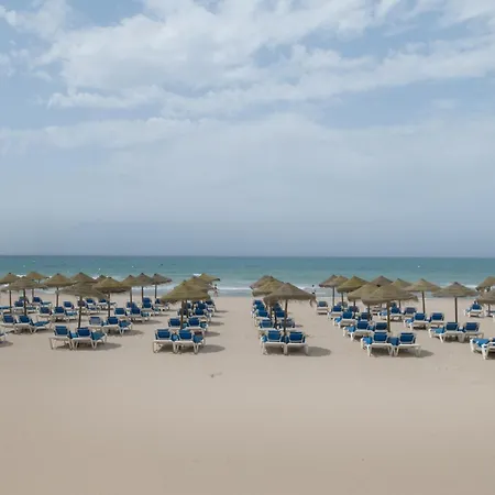 Mar, A Pie De Playa *