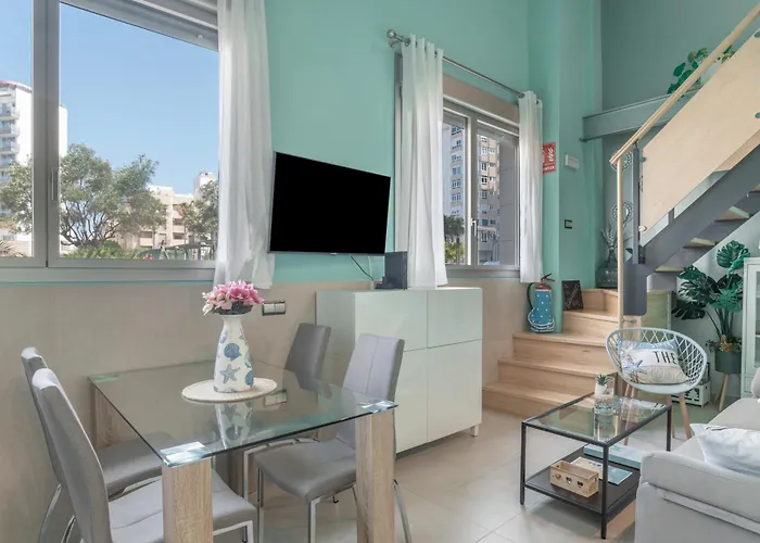 Mar, A Pie De Playa Cadiz