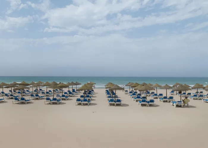 Mar, A Pie De Playa *